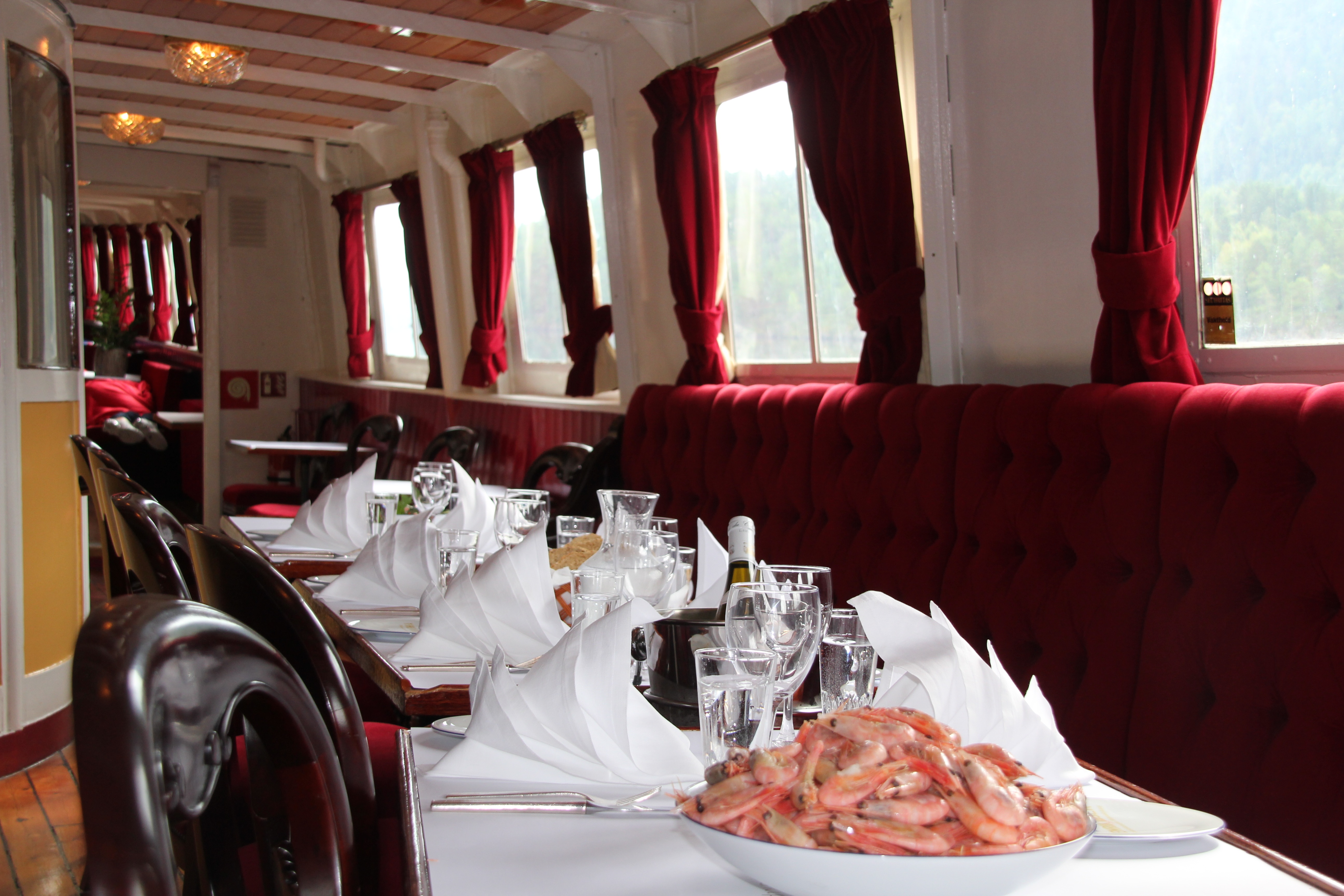Aft saloon of M/S Henrik Ibsen