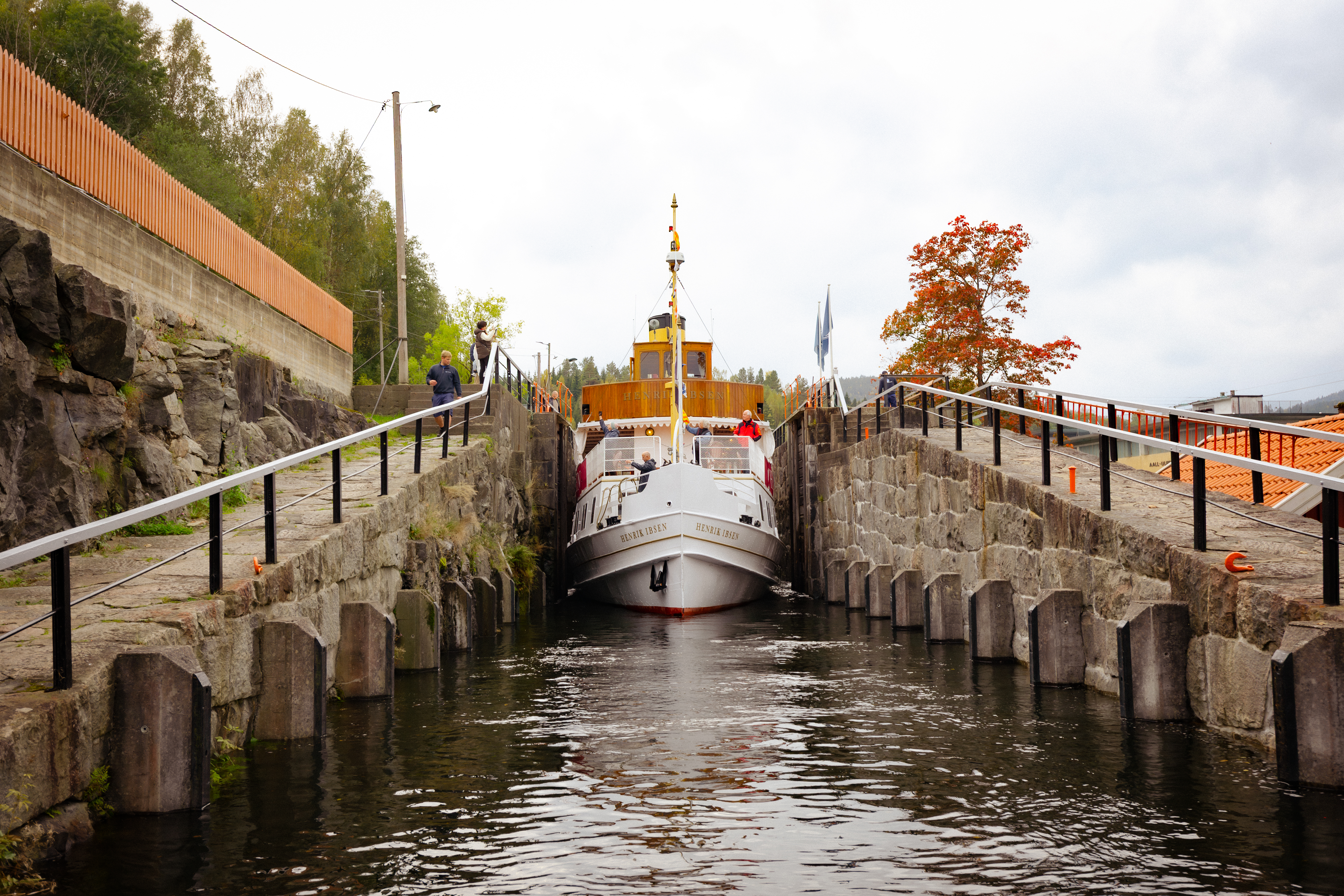 Henrik Ibsen sluser på Telemarkskanalen